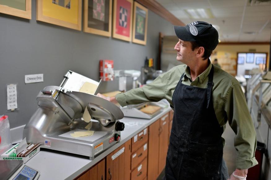 Deli
