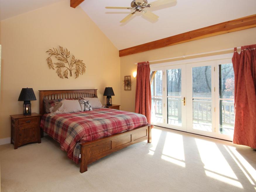 Whitetail Ridge Lodge Master bedroom