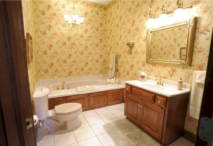 Carlisle Country InnBerlin Visit Amish Country