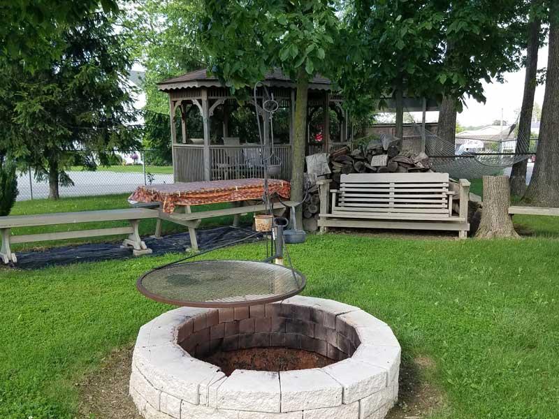 Cozy Corner Lodging Visit Amish Country