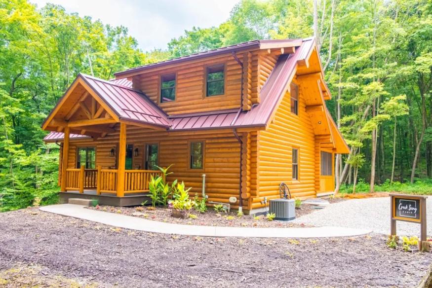 Creek Song Cabin