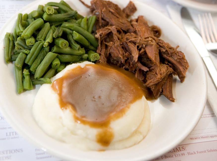 mashed potatoes, meat, green beans