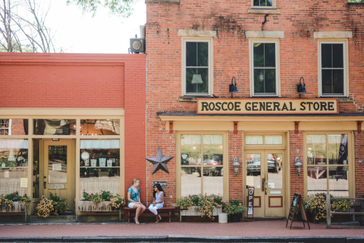 Roscoe Village General Store